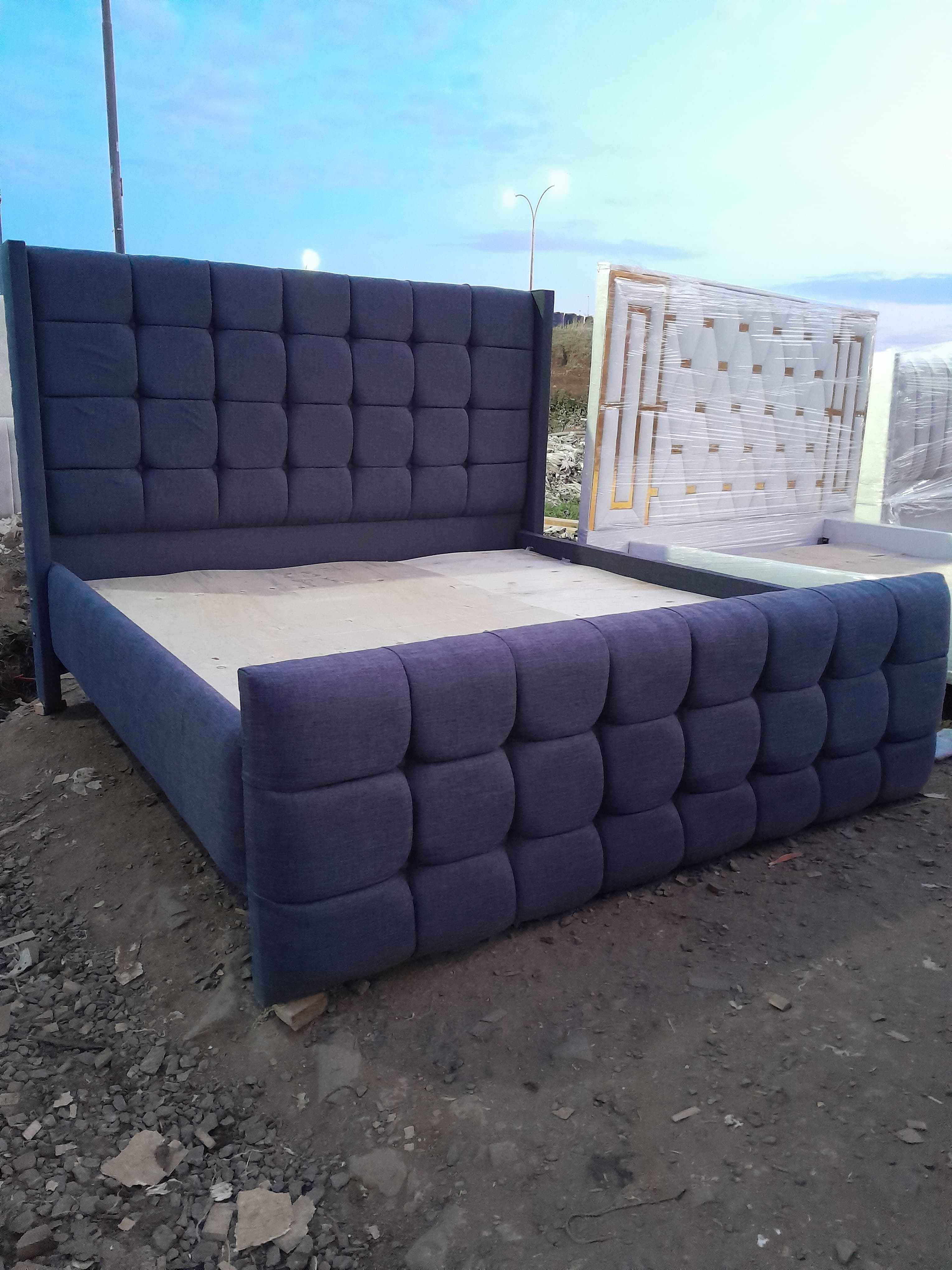 Chesterfield Modern Beds