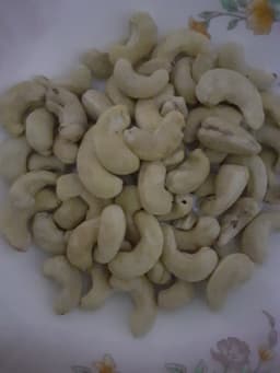 Cashew nuts